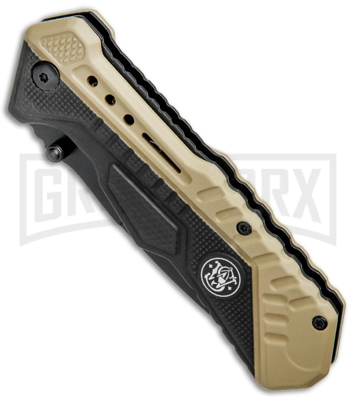 Smith & Wesson 1084302 Black & Tan Spring Assisted Knife - Black Plain 2 Smith & Wesson 1084302 Black & Tan Spring Assisted Knife - Black Plain - Image 2